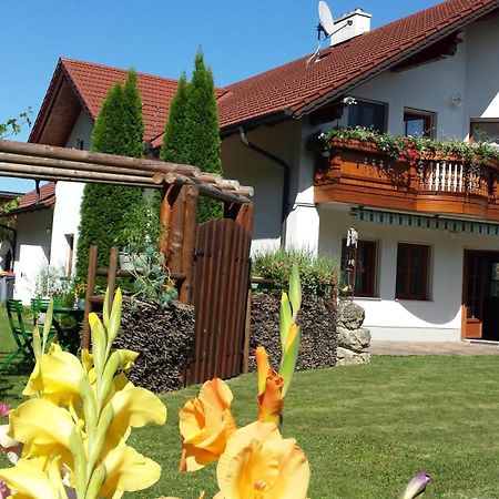 Privatzimmer Am Weinbrunnen Vorchdorf Exteriör bild